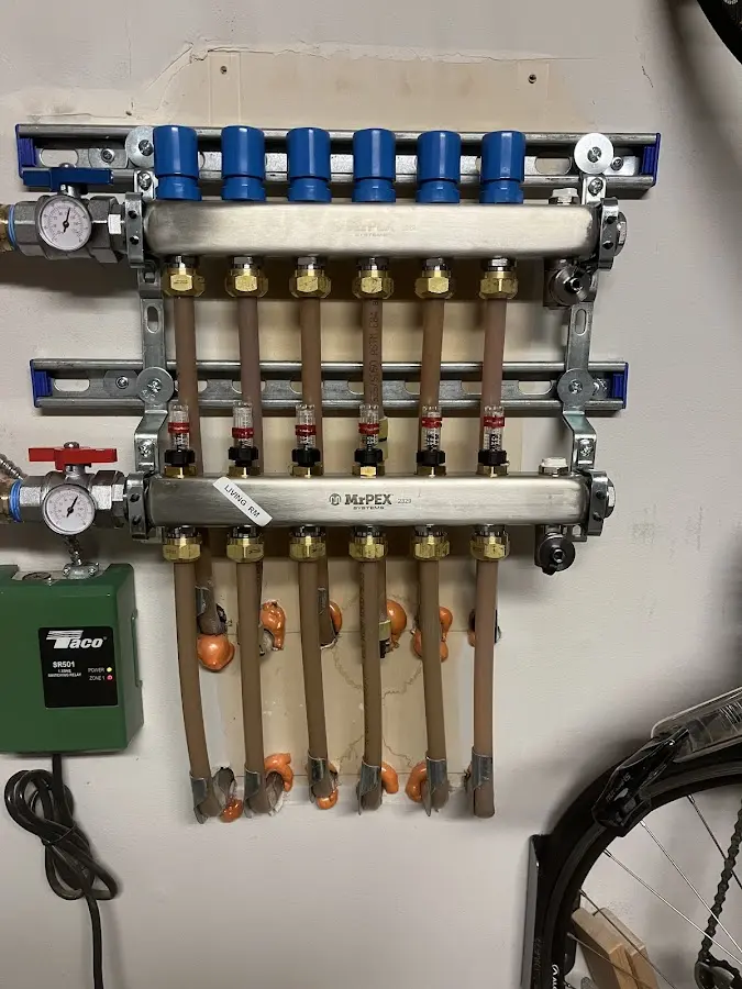 Plumber performing Leak Detection at a residential property in Seal Beach